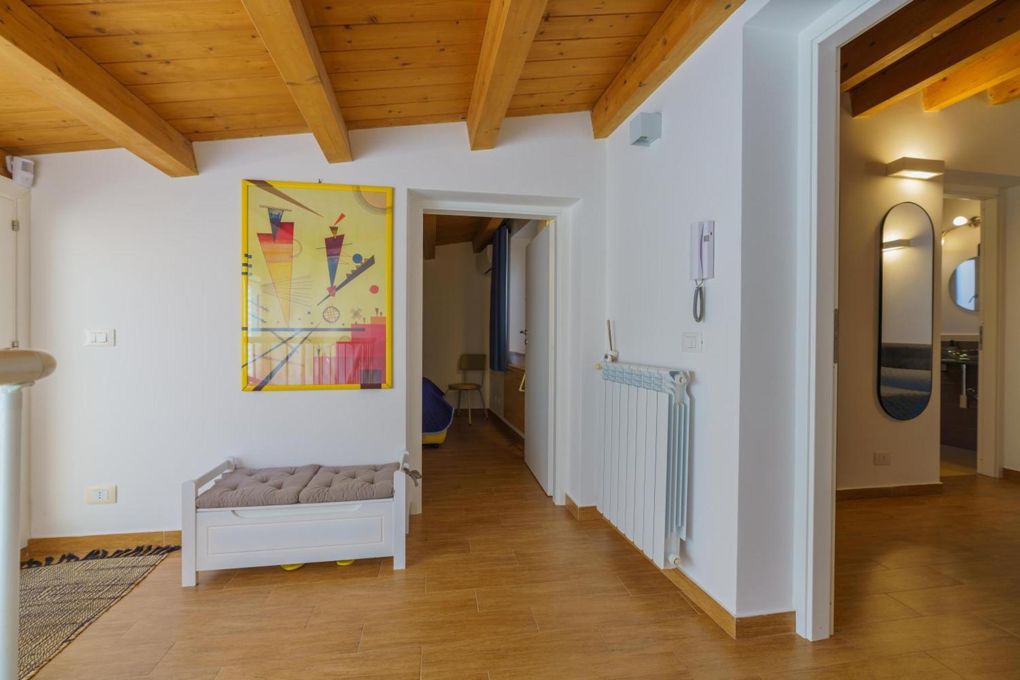 פלרמו Maquedino Holiday Home & Terrace - Cozy Central Loft מראה חיצוני תמונה